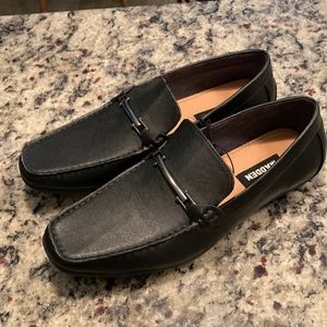 BRAND NEW STEVE MADDEN LOW CUT SLIP ON DRESS SHOE